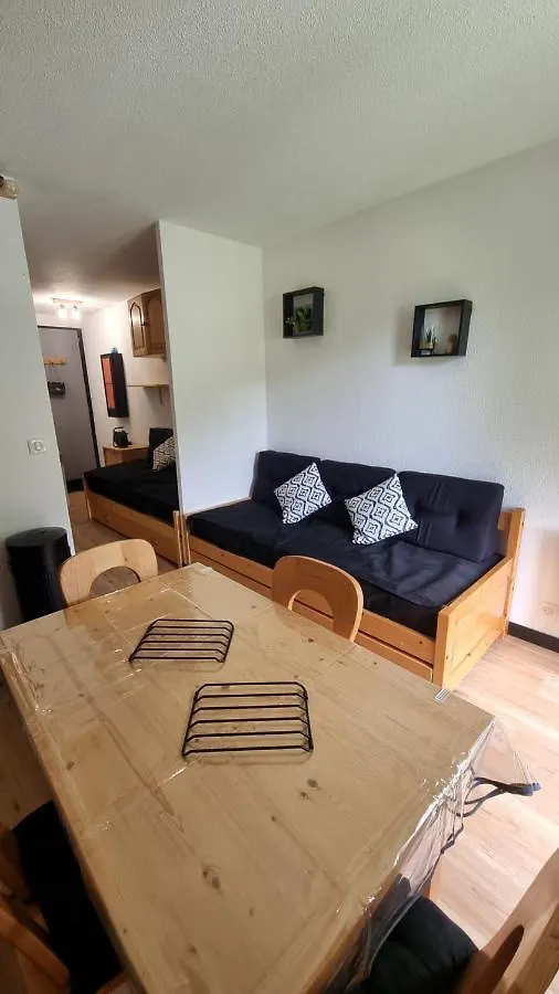 Super appartement rénové avec parking Habère-Poche 0*,